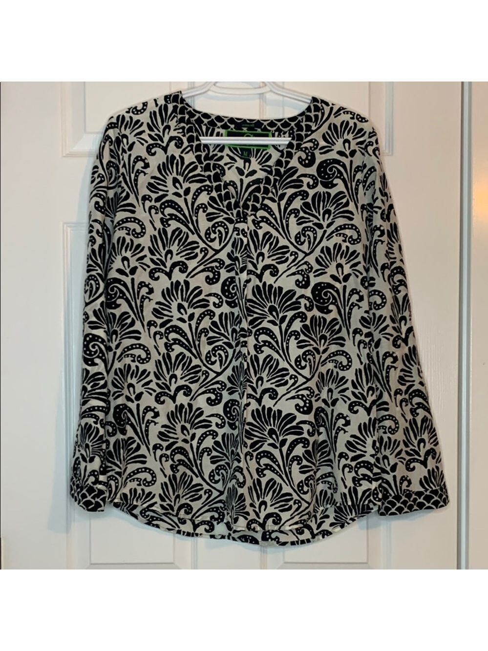 C. Wonder Black and White Floral Long Sleeve Bohemian Blouse Cotton Silk